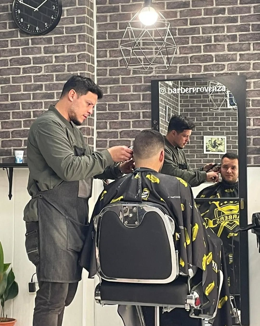web barberia provenza felipe paniagua 3